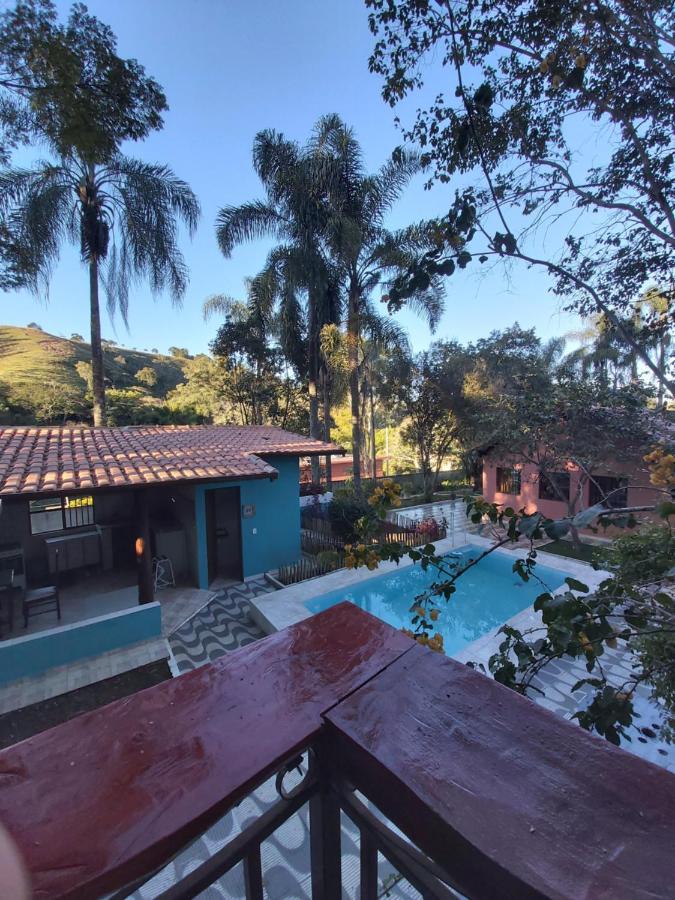 Hôtel Chalé pavão azul à Cunha Extérieur photo